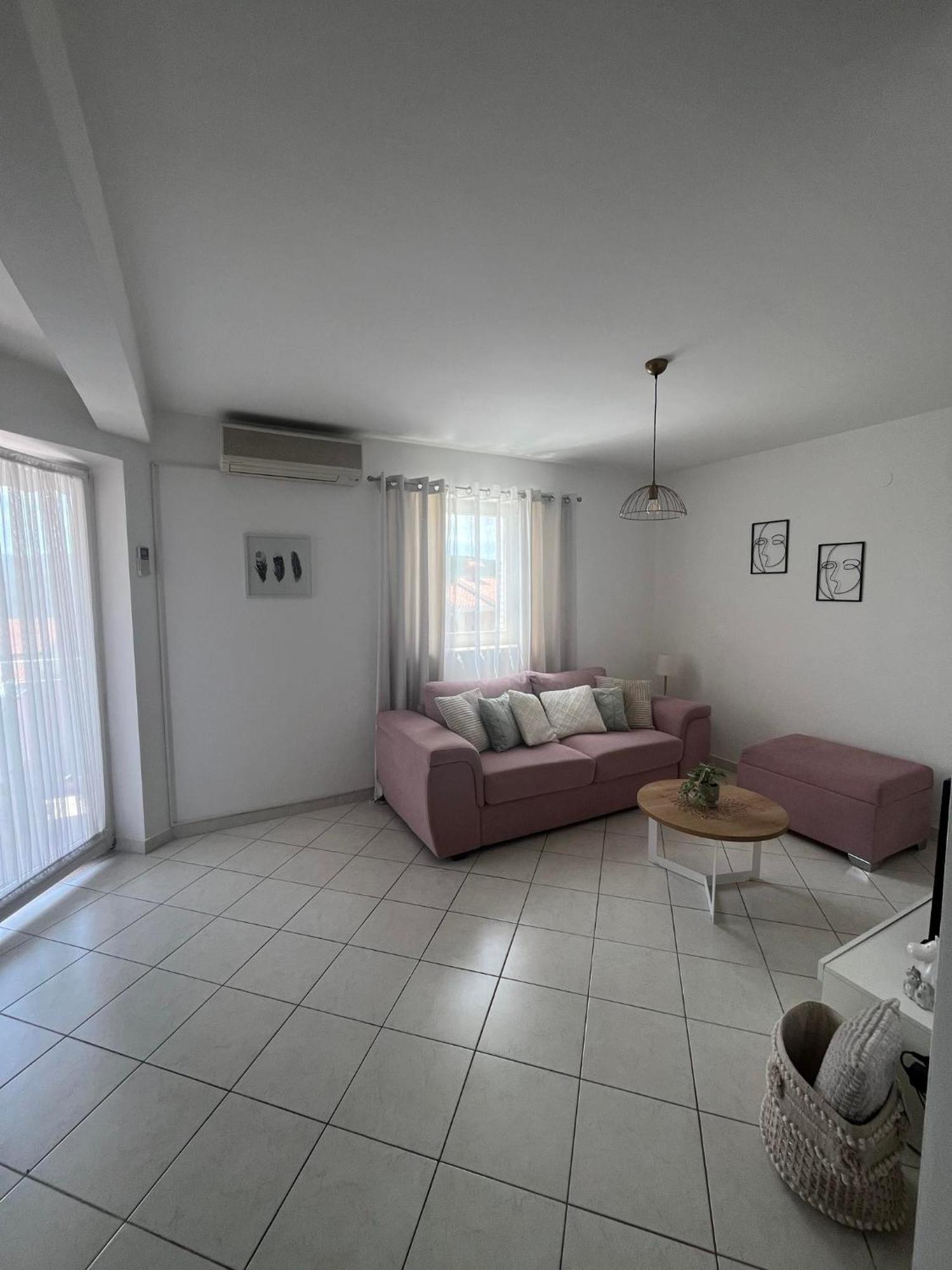 Apartment H&A ราบัซ ภายนอก รูปภาพ