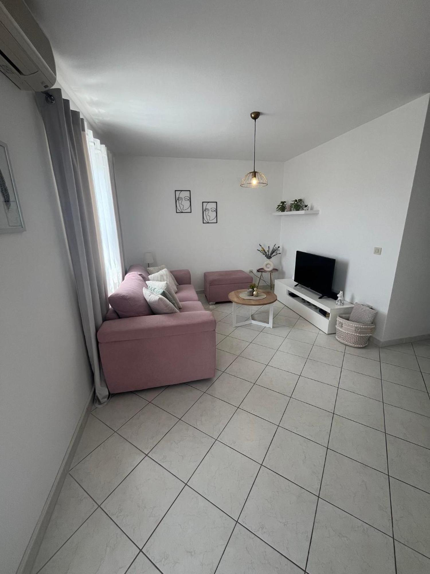 Apartment H&A ราบัซ ภายนอก รูปภาพ