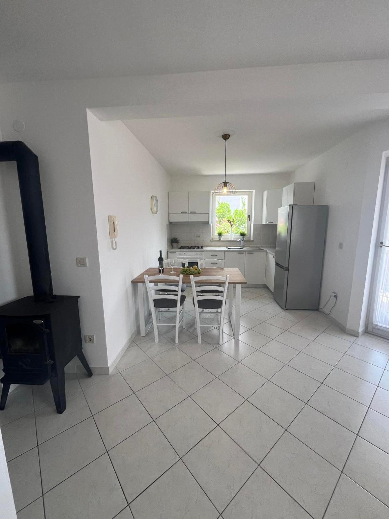 Apartment H&A ราบัซ ภายนอก รูปภาพ
